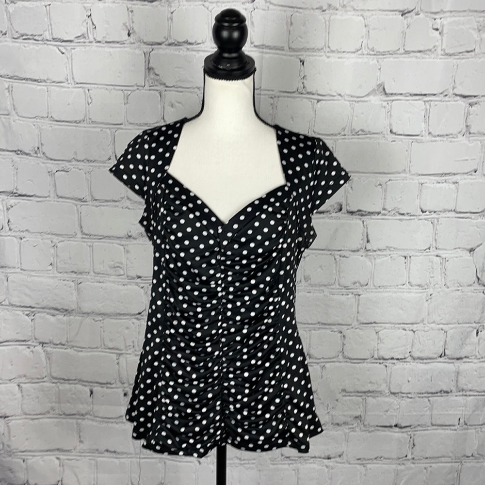 NWOT TORRID Retro Chic Blouse Sz 0/L